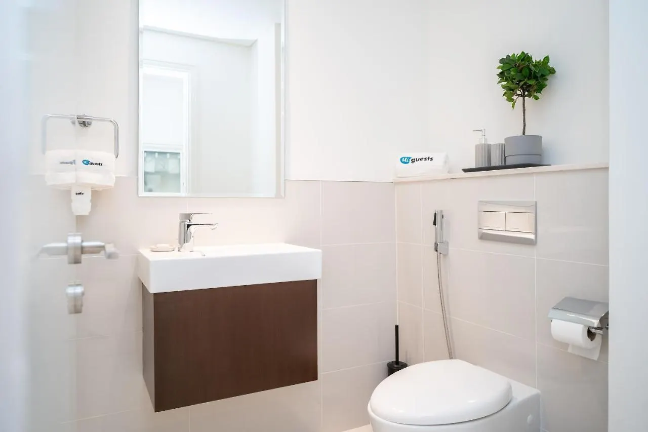 Apartment Higuests - Chic Apt With Balcony And Pool Near Burj Khalifa Dubai United Arab Emirates